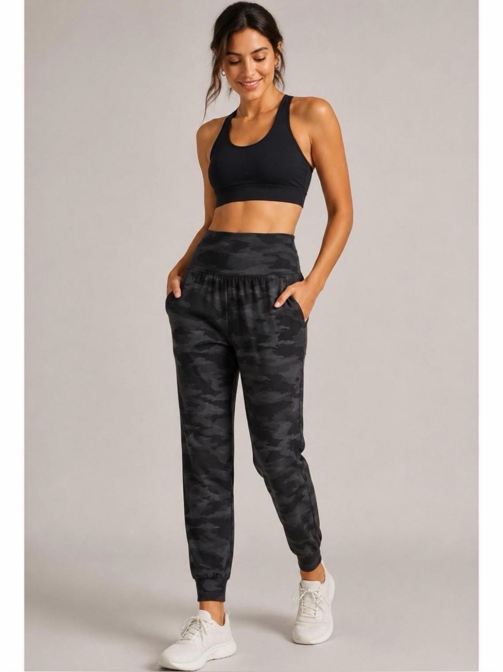 Athleta Salutation Camo Jogger Size Medium Tall